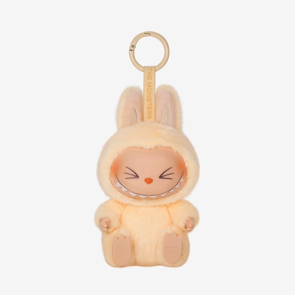 Labubu The Monsters: Have a Seat Vinyl Plush. (SISI)